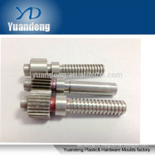 Custom made bolts steel bolts mscrew thread made in china